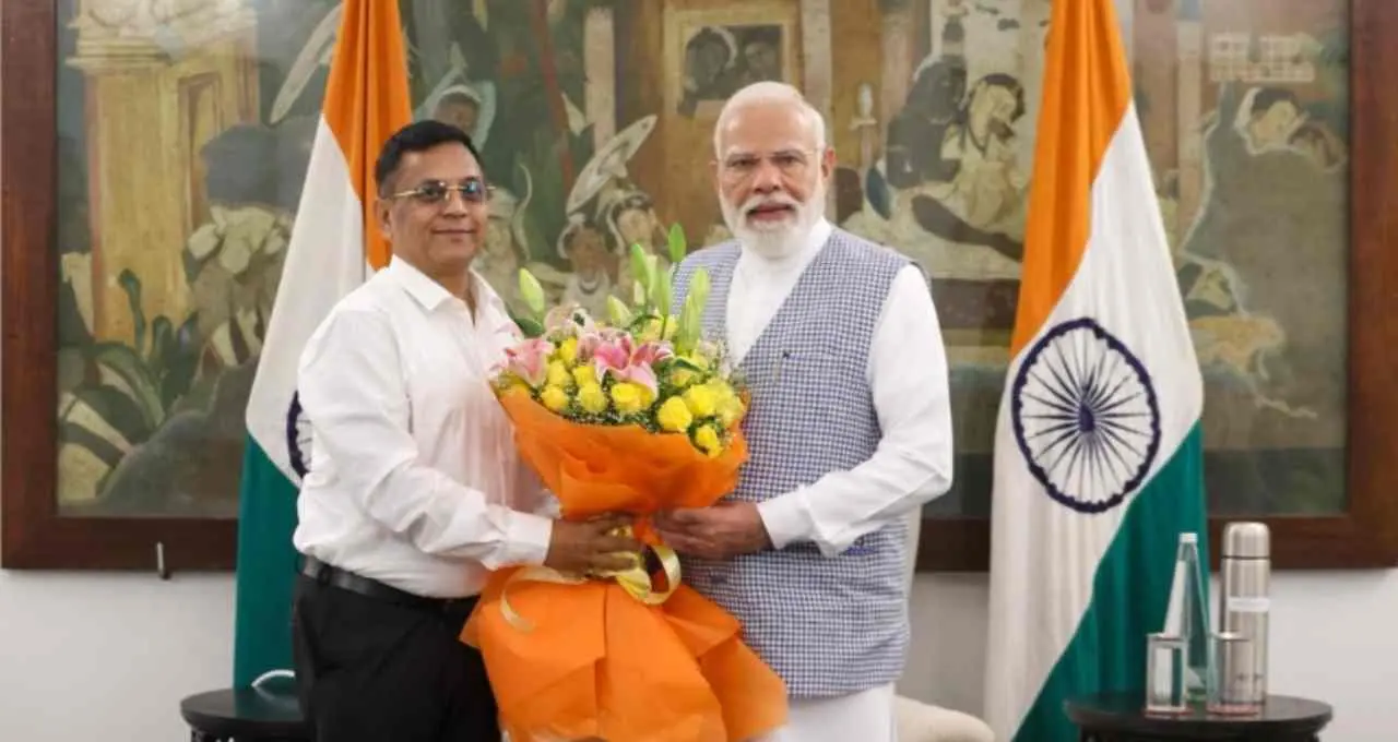 प्रधानमंत्री मोदी ने प्रो. गोबर्धन दास से की मुलाकात, नीति आयोग में नई भूमिका पर जताया भरोसा