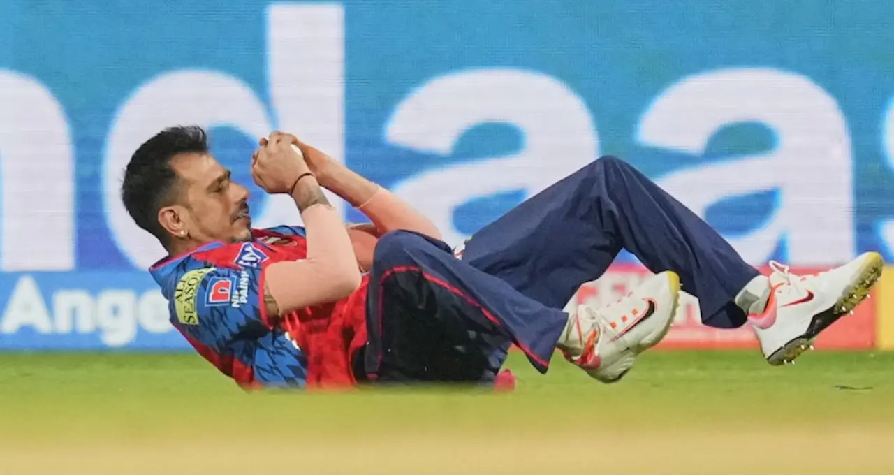 ইতিহাস গড়লেন Yuzvendra Chahal! এক দেশেই ৩০০ টি২০ উইকেট, বিশ্ব ক্রিকেটে প্রথম নজির
