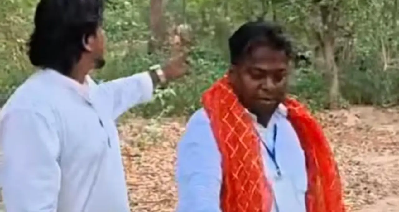 ভোটের আগে গলসিতে উত্তেজনা! ভোটারদের মদ খাইয়ে প্রভাবিত করার অভিযোগ, সরগরম রাজনীতি
