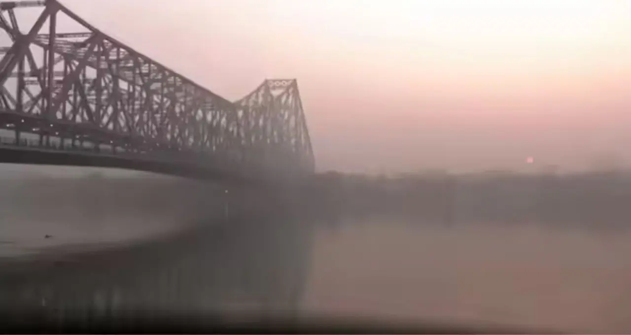 আর মাত্র ২ ঘণ্টা! Kolkata-সহ ৭ জেলায় ঝড়-বৃষ্টি তাণ্ডবের সতর্কতা, জানাল India Meteorological Department
