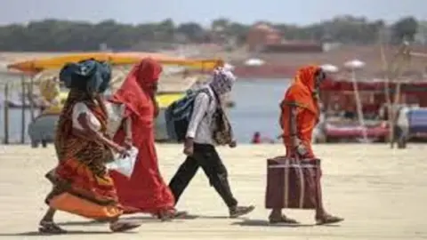 आग्रामध्ये 27 मेपर्यंत हीटवेव्हचा ऑरेंज अलर्ट, तापमान आणखी वाढण्याची शक्यता