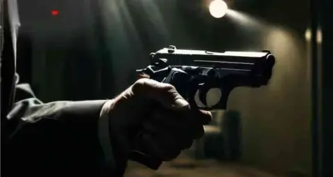 तरनतारन में जमीनी विवाद पर फायरिंग, दो भाई और मां घायल; महिला आरोपी गिरफ्तार