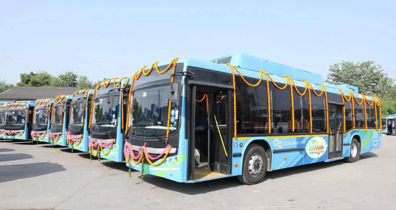 दिल्ली में महिलाओं की मुफ्त बस यात्रा व्यवस्था में बड़ा बदलाव, 1 जुलाई से लागू होंगे नए नियम