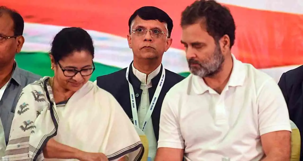 पश्चिम बंगाल की राजनीति में अकेली पड़ीं ममता बनर्जी: कांग्रेस और वाम दलों ने विपक्षी एकता से किया इनकार