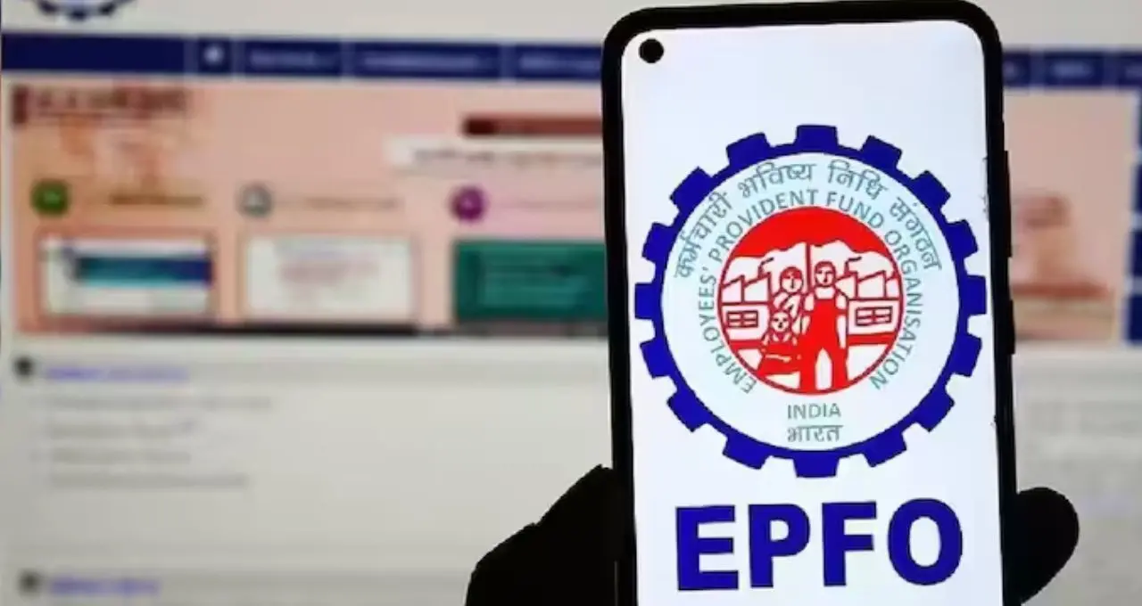 EPFO 3.0-এ বড় বদল! এবার কি ATM আর UPI থেকেই তুলতে পারবেন PF-এর টাকা? ৭.৮ কোটি গ্রাহকের জন্য সুখবর