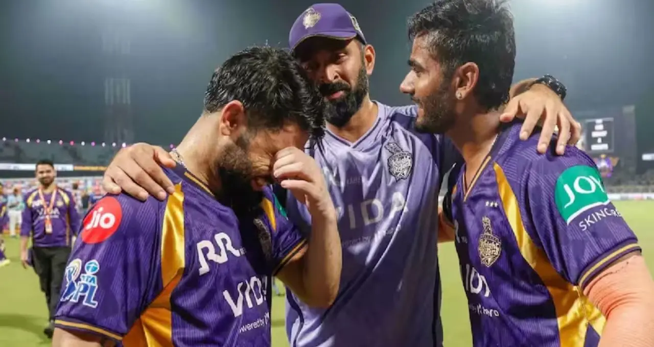 হারেও শেষ নয় আশা! আরসিবির কাছে হেরে গিয়েও প্লে-অফে উঠতে পারে কেকেআর, সামনে জটিল সমীকরণ
