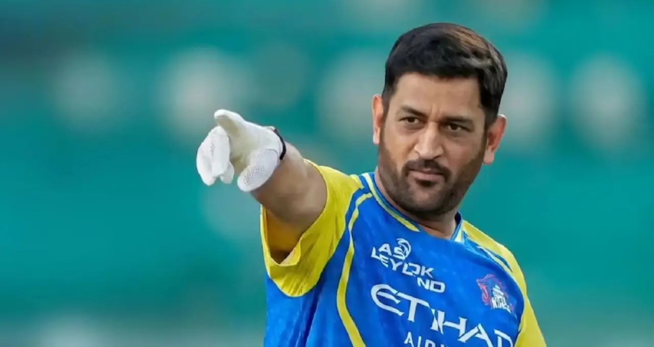 MS Dhoni Retirement: চিপকে কি শেষবার নামছেন মাহি? হায়দরাবাদ ম্যাচ ঘিরে আবেগে ভাসছে ক্রিকেট বিশ্ব

