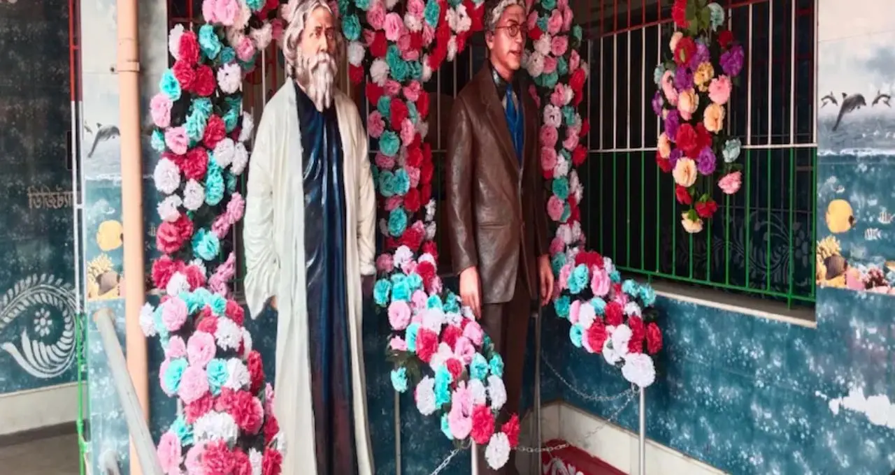 চাঁদিফাটা গরমে ভোটারদের জন্য বিরাট স্বস্তি! ফলতায় তৈরি হল এসি বুথ, ঠান্ডা ঘরেই হবে ভোটগ্রহণ
