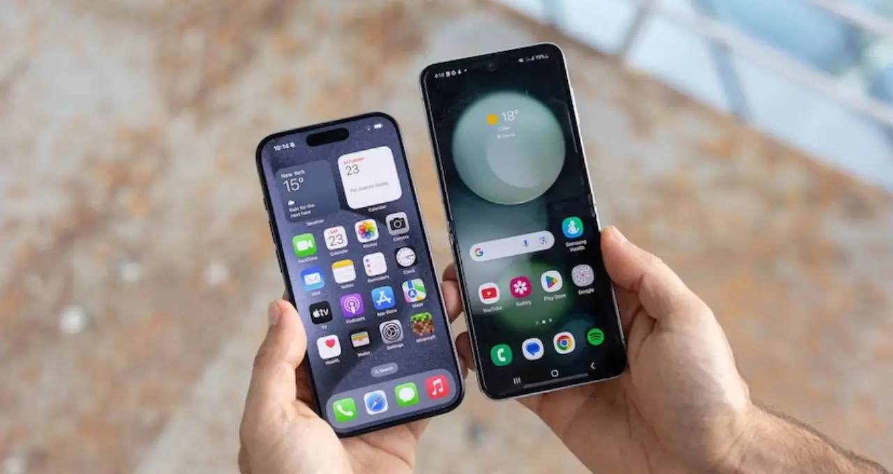 iPhone নয়, কেন Android ফোনেই ভরসা বাড়ছে ক্রেতাদের? ৭ বড় কারণে বদলে যাচ্ছে স্মার্টফোনের বাজার
