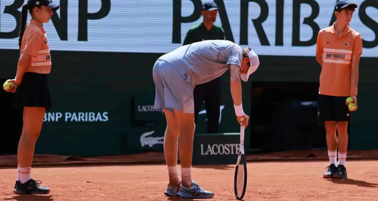 French Open 2026: Jannik Sinner Knocked Out by Juan Manuel Cerundolo in Second Round