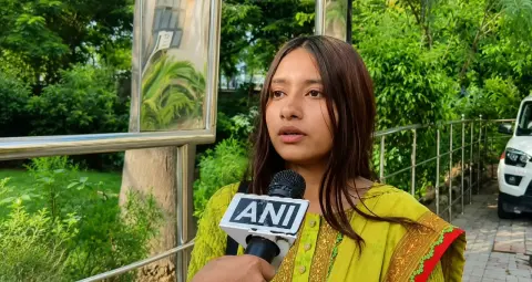 दिल्ली मालवीय नगर अग्निकांड: बांग्लादेशी पीड़िता का गंभीर आरोप, शव भेजने के नाम …