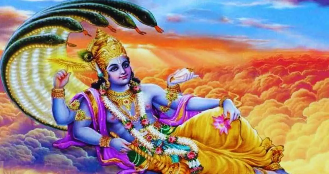 हिंदू धर्म के 10 प्रमुख व्रत: एकादशी से छठ तक, जानिए धार्मिक महत्व और आध्यात्मिक लाभ