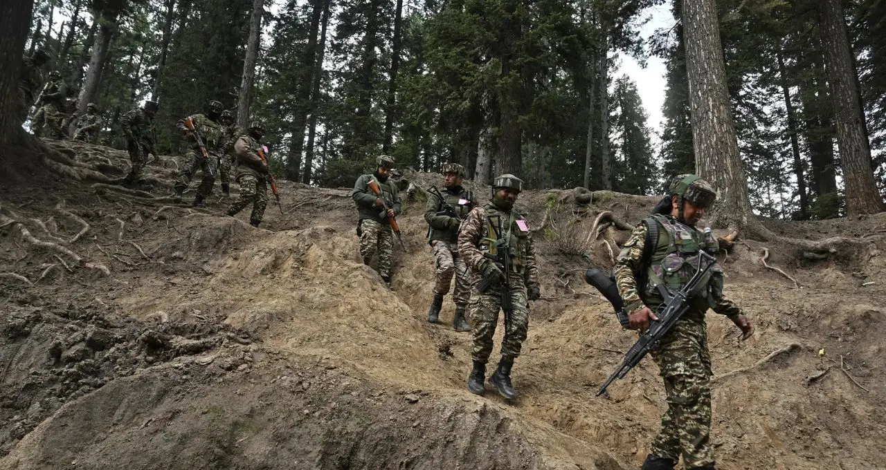 क्वेटा ट्रेन हमले के बाद पाकिस्तान की बड़ी कार्रवाई, बलूचिस्तान में 17 संदिग्ध आतंकवादी ढेर