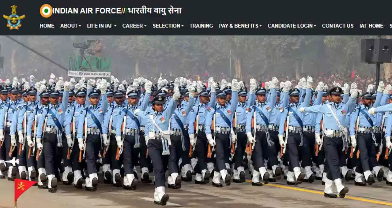 AFCAT 2 2025 Merit List जारी, आलोक सिंह और महकप्रीत कौर ने किया टॉप