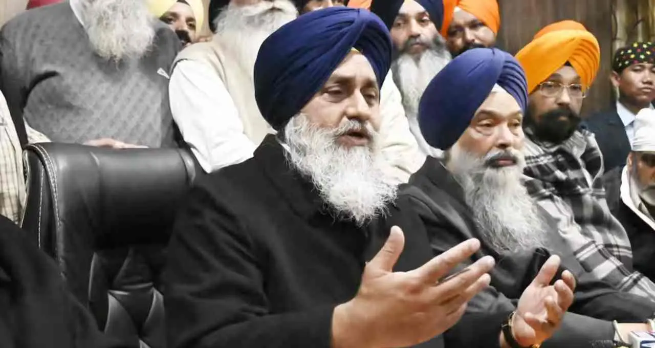 Punjab Politics: अकाली दल–BJP गठबंधन की अटकलों पर सुखबीर बादल का बड़ा बयान, 2027 चुनाव पर स्थिति साफ