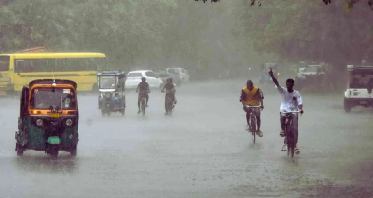 उत्तराखंड में 22 जून तक मानसून की दस्तक संभव, देहरादून-नैनीताल में बढ़ेंगी बारिश की गतिविधियां