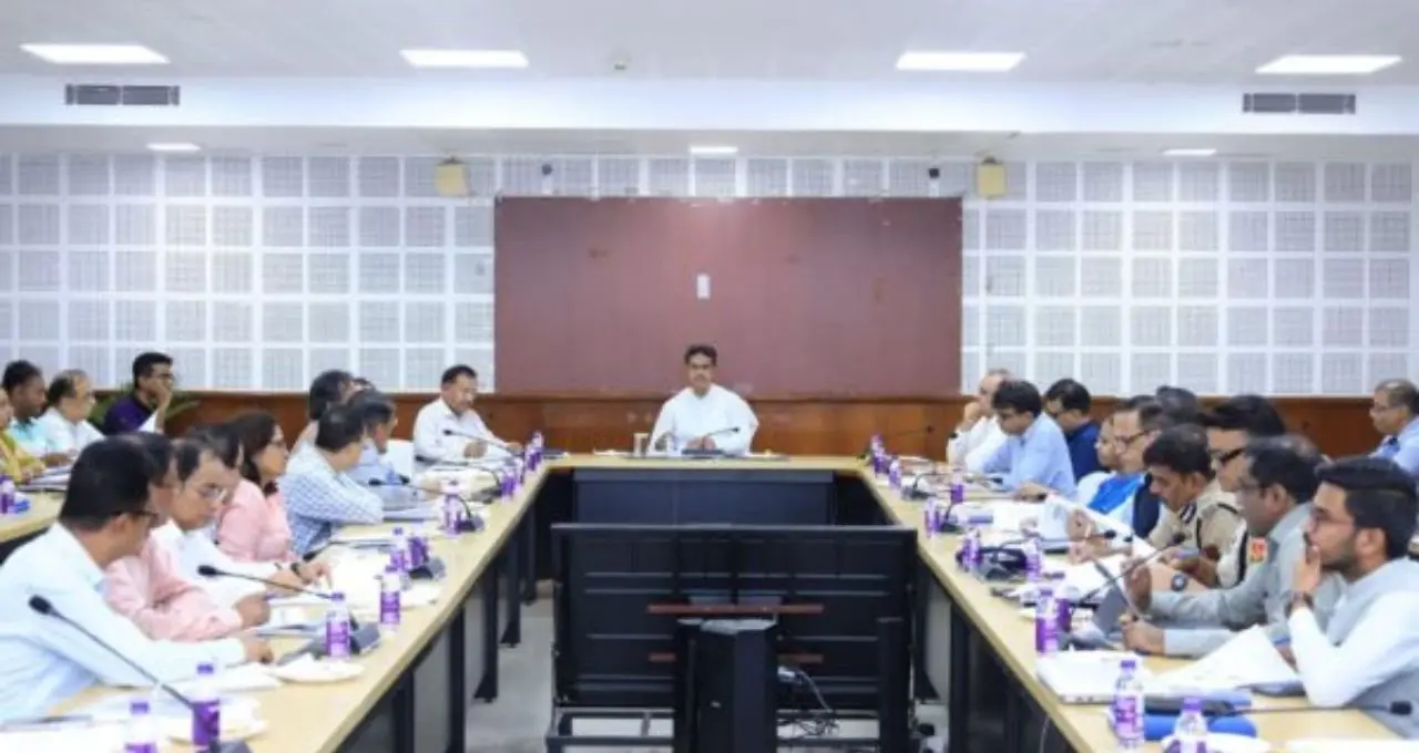 नागालैंड रेल परियोजना की समीक्षा: राज्यपाल ने दीमापुर–कोहिमा लाइन और स्टेशन पुनर्विकास पर प्रगति की जांच