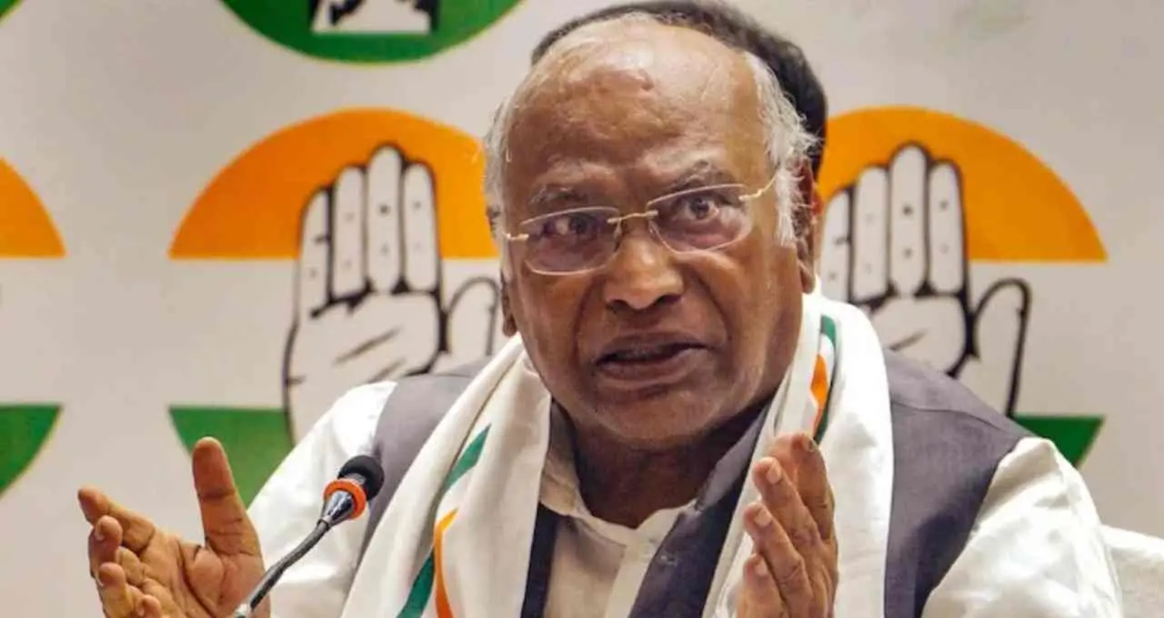 बढ़ती महंगाई पर कांग्रेस का केंद्र सरकार पर हमला, कहा- ‘आम आदमी की बचत घट रही, जरूरी सामान खरीदना हो रहा मुश्किल’