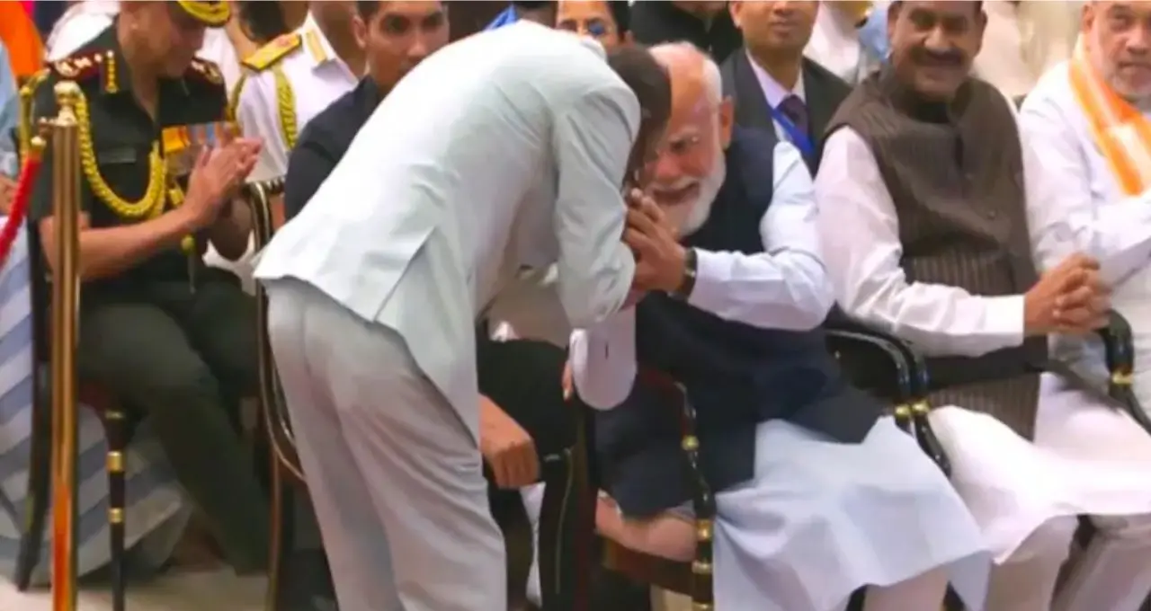 ট্রেনের গার্ড থেকে পদ্মশ্রী! সাহিত্য সাধনার স্বীকৃতিতে উজ্জ্বল মালদহের অশোক কুমার হালদার