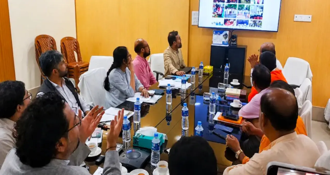 ঘরে বসেই মালদার ফজলি-হিমসাগর আম অর্ডার! চালু হল ‘আমার মালদা’ পোর্টাল
