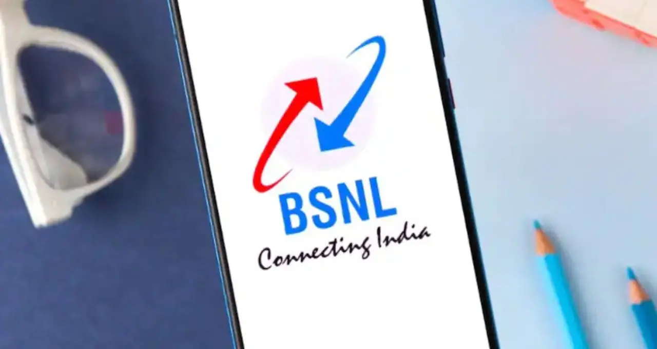 BSNL-এর ধামাকা চমক! ১১ মাসের রিচার্জে ফ্রিতে ১০GB এক্সট্রা ডেটা, সীমিত সময়ের অফারে হইচই বাজারে
