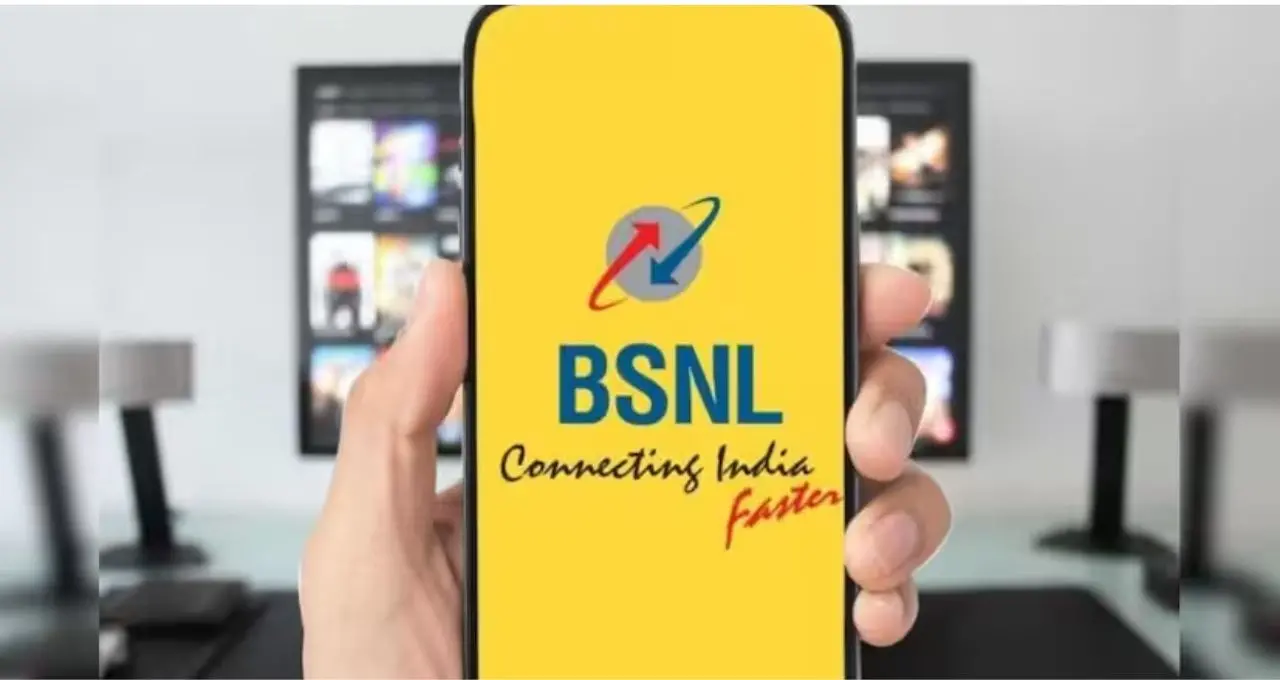 BSNL-এর ধামাকা চমক! ১১ মাসের রিচার্জে ফ্রিতে ১০GB এক্সট্রা ডেটা, সীমিত সময়ের অফারে হইচই বাজারে
