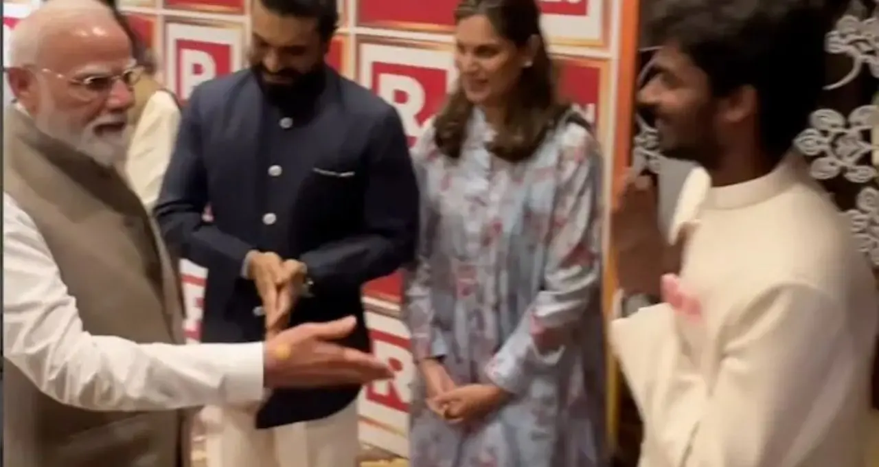 বিনোদের সঙ্গে কিছু মুহূর্ত! পঞ্চায়েত তারকাদের সঙ্গে সাক্ষাৎ করে রিল পোস্ট করলেন প্রধানমন্ত্রী মোদি
