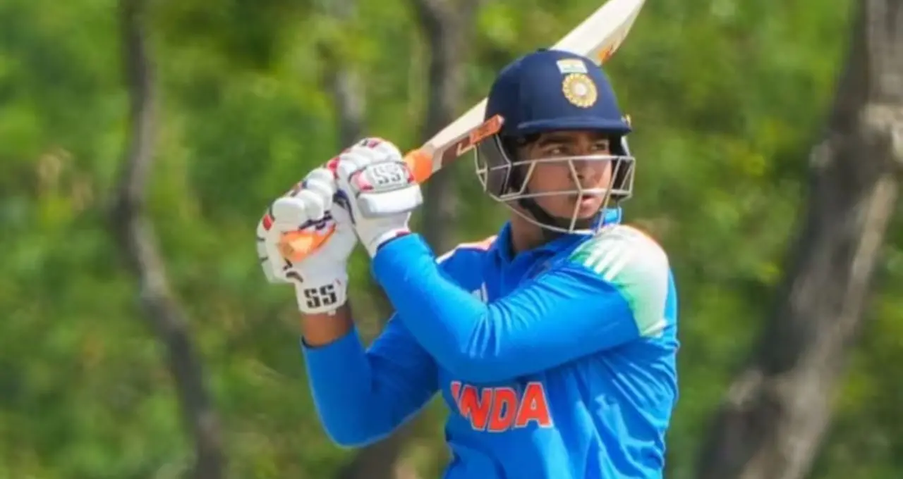 বৈভবের অপেক্ষা আরও দীর্ঘ! দুই ক্রিকেটারের টি-২০ অভিষেক হলেও সুযোগ মিলল না তরুণ বিস্ময়ের, আয়ারল্যান্ডের বিরুদ্ধে চমকে ভরা ভারতের একাদশ
