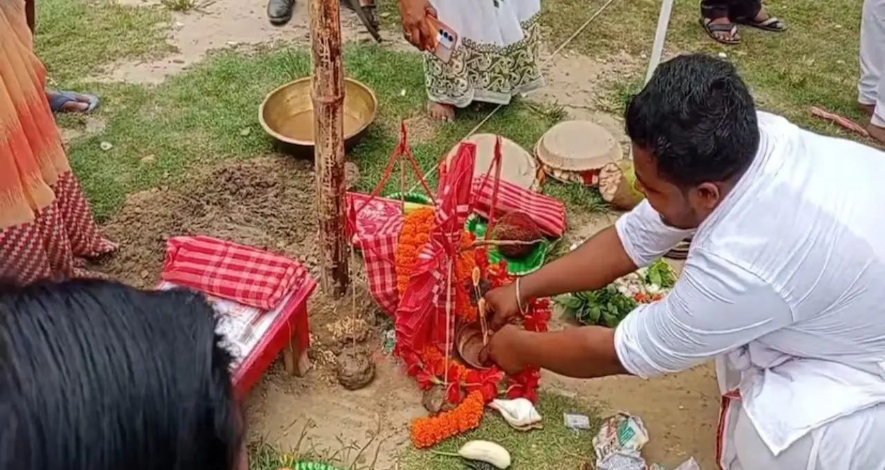 কল্যাণী আইটিআই মোড় দুর্গাপুজো ২০২৬-এর থিম ঘোষণা, মায়ানমারের ঐতিহাসিক প্যাগোডার আদলে ১০০ ফুটের মণ্ডপে চমক