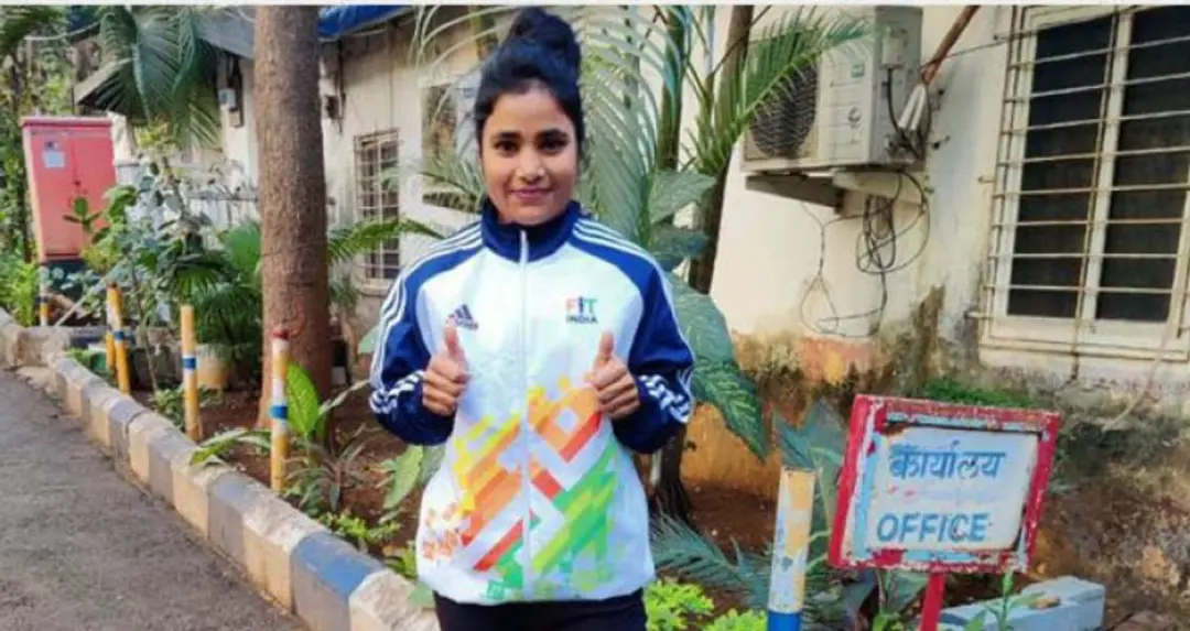 Shivani Sahu: पकौड़े का ठेला लगाने वाले की बेटी बनी इंटरनेशनल हॉकी स्टार, जर्मनी में दिखा रहीं दम