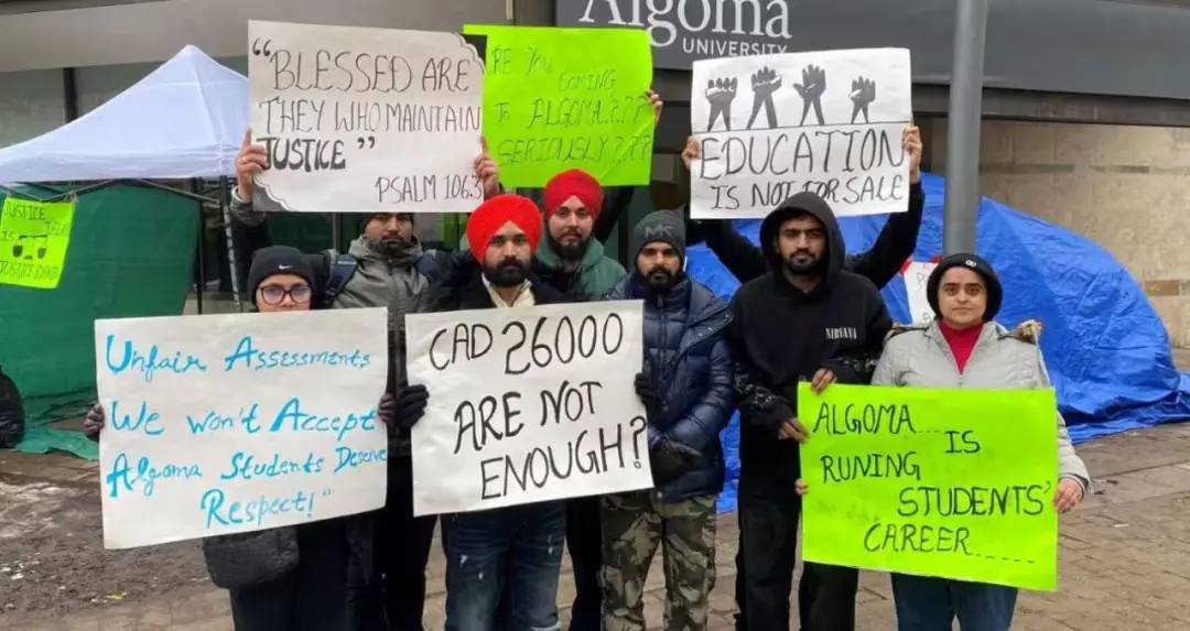Canada PGWP Row: वर्क परमिट की मांग पर भारतीय छात्रों की भूख हड़ताल, नेताओं ने लौटने की दी सलाह