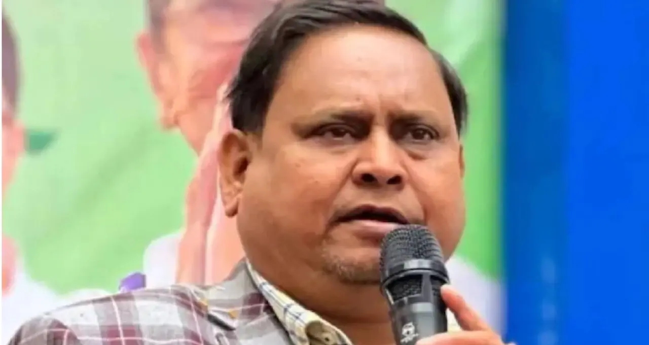 মুর্শিদাবাদে মাছ চাষ ঘিরে বিতর্ক! নওদার বিধায়ক হুমায়ুন কবীরের বিরুদ্ধে গুরুতর অভিযোগ, পাল্টা বিস্ফোরক দাবি বিধায়কের
