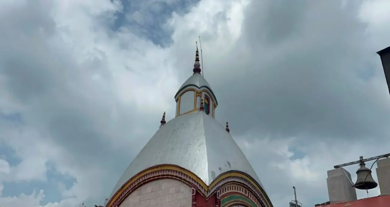 ১৫ বছরের অধ্যায়ে ইতি! তারাপীঠ মন্দিরে নতুন কমিটি, বদলাচ্ছে দর্শন ব্যবস্থা, বড় ঘোষণা কর্তৃপক্ষের
