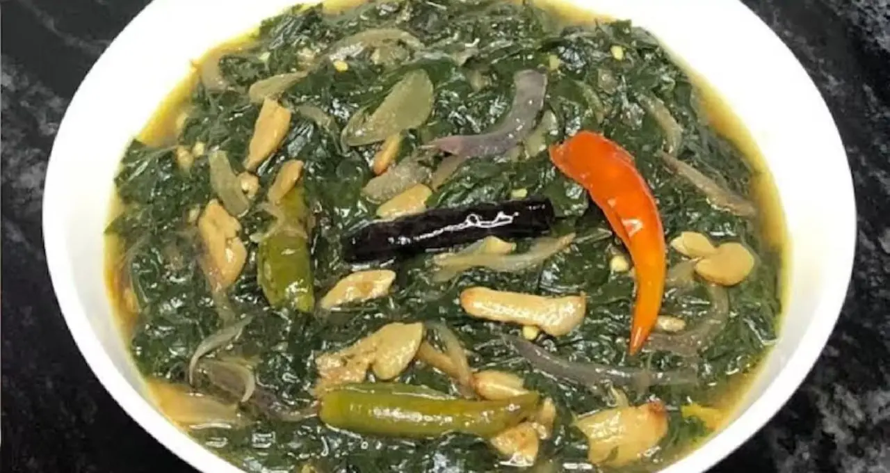 গরমে শরীর থাকবে ঠান্ডা, স্বাদে পাহাড়ের ছোঁয়া! নেপালি স্টাইলে রাই শাকের ঝোল বানাবেন কীভাবে? রইল সহজ রেসিপি
