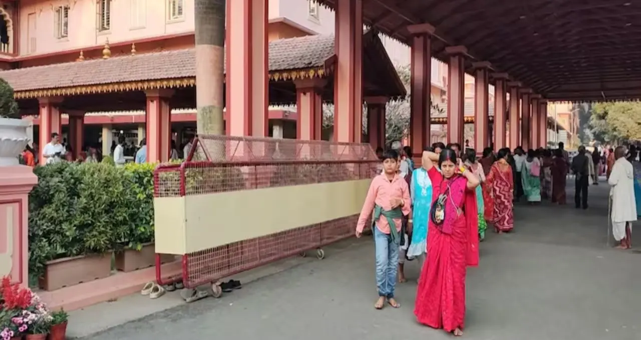 রথযাত্রায় মায়াপুর যাওয়ার পরিকল্পনা? ইসকনের গীতা ভবন-সহ বিভিন্ন গেস্ট হাউসে অনলাইনে রুম বুকিং করবেন কীভাবে, জেনে নিন সহজ উপায়