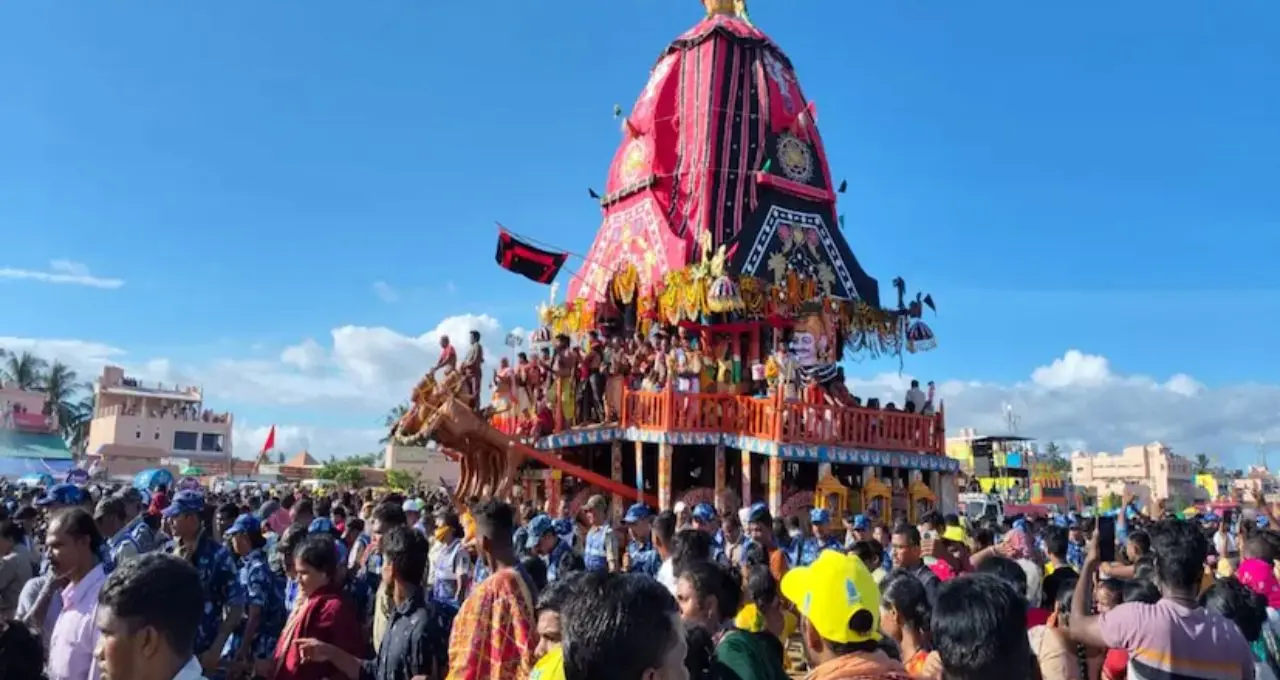 রথযাত্রা ২০২৬: কারা পাবেন ৫ লক্ষ টাকার সরকারি অনুদান? কারা পাবেন না? চেক কবে মিলবে? জেনে নিন সম্পূর্ণ তথ্য
