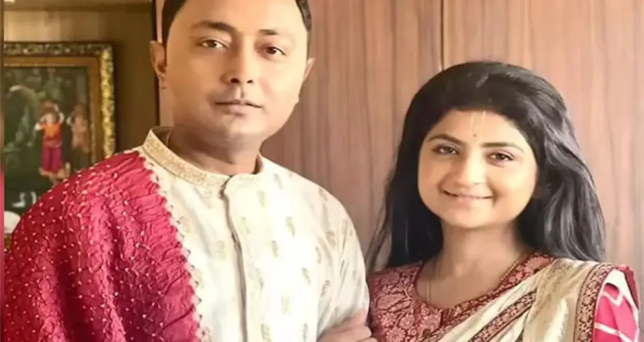 বিয়ের আগেই দেবরাজের উপহারে আতঙ্কিত হয়েছিলেন অদিতি মুন্সি! কেন ঘর থেকে সরিয়ে দিয়েছিলেন সেই ছবি?
