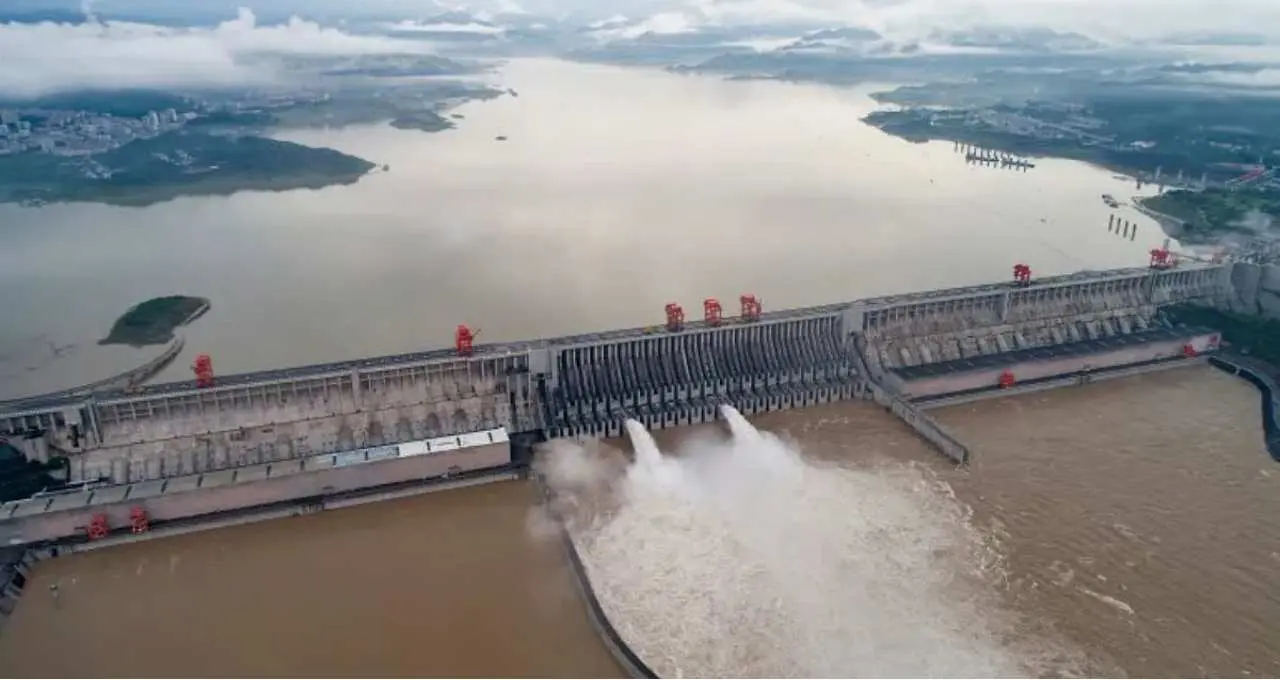 China Brahmaputra Dam: क्या है चीन का मेगा डैम प्रोजेक्ट? वैज्ञानिकों ने जताया भूकंप और भूस्खलन का खतरा