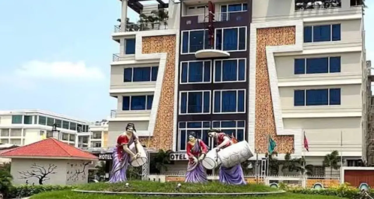একদিনের ছুটিতেই টানা ৪ দিনের বেড়ানোর সুযোগ! রথযাত্রার আগে দিঘার হোটেল বুকিং প্রায় শেষ, বাড়ছে রুমের ভাড়া
