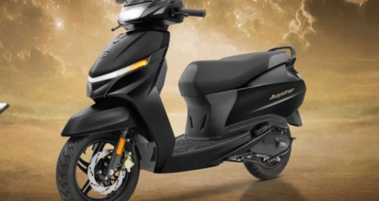 Cheapest Scooters: মা-মেয়ে থেকে পরিবারের সবাই চালাতে পারবেন! কম বাজেটে মিলবে এই ৭ জনপ্রিয় স্কুটার
