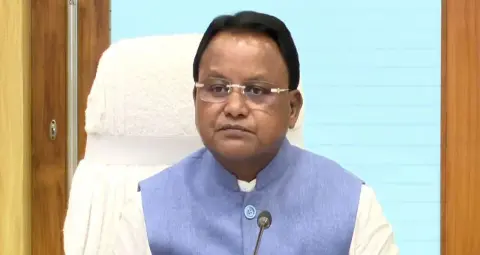 ओडिशा में बाढ़ का कहर: 6 जिलों के 1,381 गांव प्रभावित, 9.4 लाख लोग संकट में; CM ने घोषित की 1,000 कर…