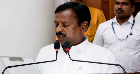 जल्लीकट्टू पर बयान से बढ़ा विवाद, TVK विधायक करुप्पैया ने जताया खेद; बोले- खेल क…
