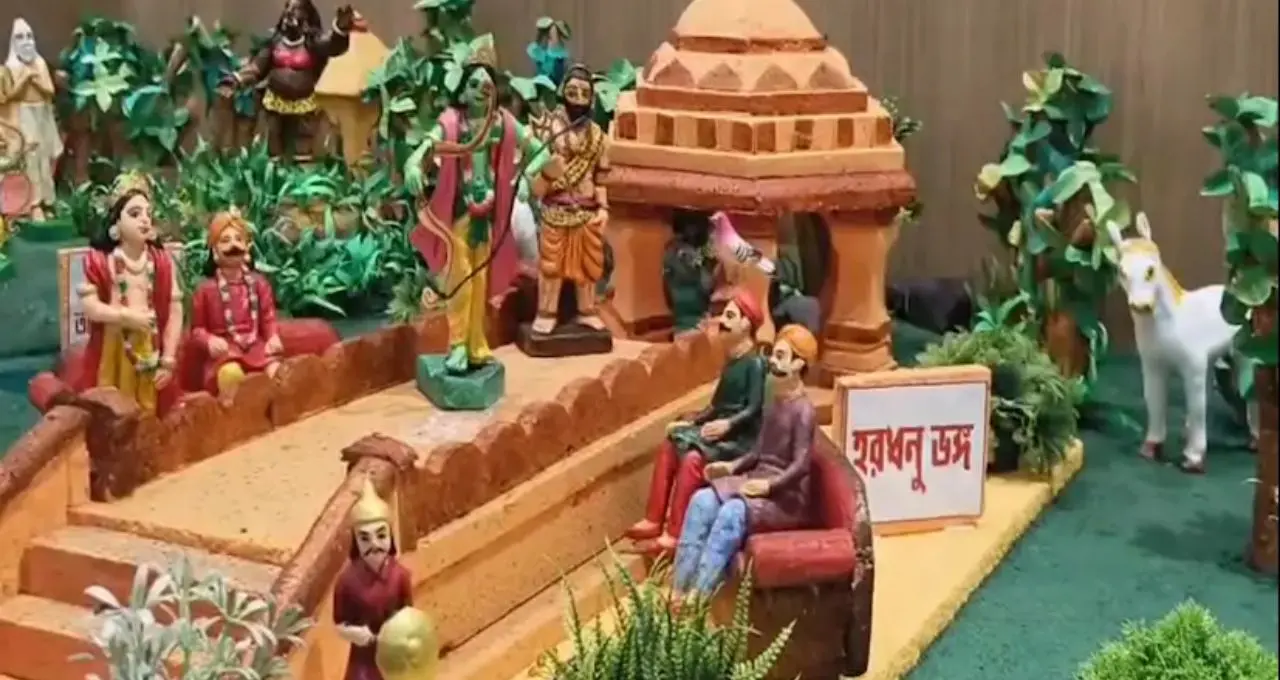 Jhulan Yatra: কৃষ্ণনগরের গড়াই বাড়িতে অযোধ্যার ছোঁয়া! ঝুলন উৎসবে রাম মন্দির-সরযূ নদীর অপূর্ব মডেল, ৪ সেপ্টেম্বর পর্যন্ত দেখার সুযোগ
