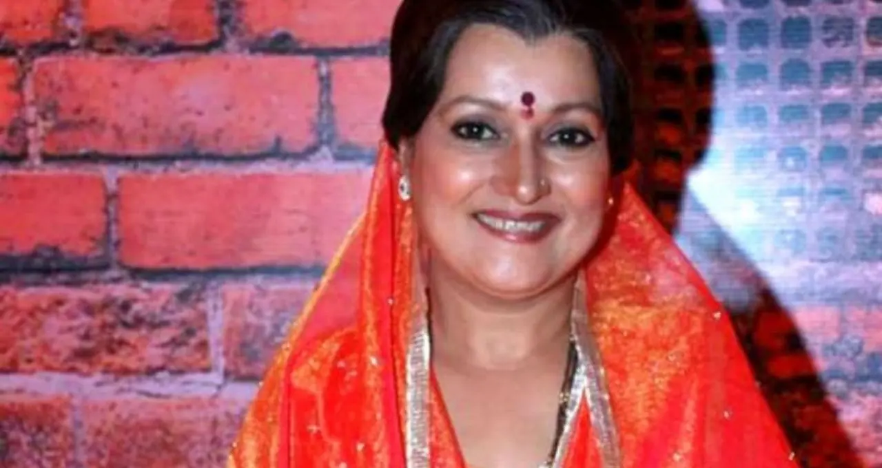 Actress Himani Shivpuri: DDLJ-তে কাজলের পিসি ‘কাম্মো’ হঠাৎ কোথায় গেলেন? স্বামীর মৃত্যুর পর বদলে যায় অভিনেত্রীর জীবন
