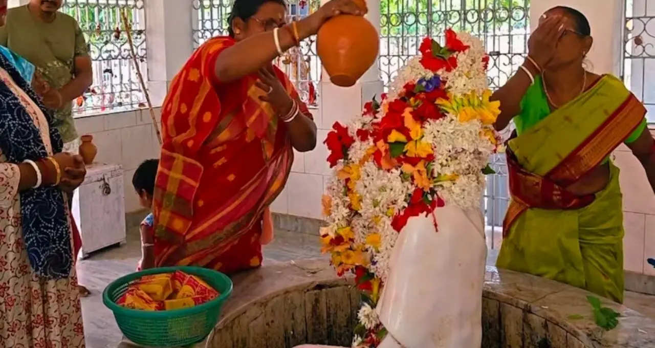 জন্মাষ্টমীর আগে কচুয়া ধামে জোর প্রস্তুতি, ভিড় সামলাতে বিশাল ব্যারিকেড! বসছে নাইট ভিশন ক্যামেরা, থাকছে মেডিক্যাল ক্যাম্প
