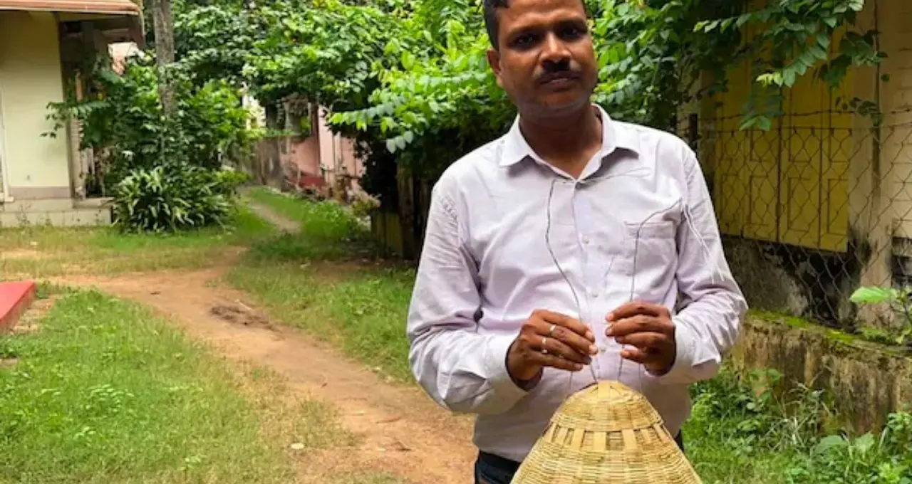 Environment Hero: শিক্ষক মানেই শুধু ক্লাসরুম নয়! ৭ বছরে ২০ হাজার গাছ, পাখিদের জন্য বানাচ্ছেন আস্তানা দেবব্রত

