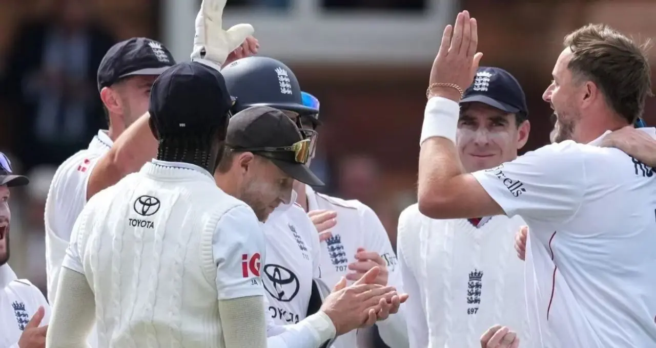 ENG vs PAK: लॉर्ड्स में पाकिस्तान की करारी हार, इंग्लैंड ने 16 साल बाद जीता टेस्ट; सीरीज पर किया कब्जा