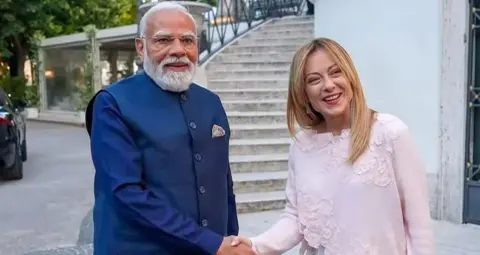मोदीले मेलोनीलाई इटालीमा १,४१३ दिनको लगातार सरकारको कीर्तिमानमा बधाई दिए
