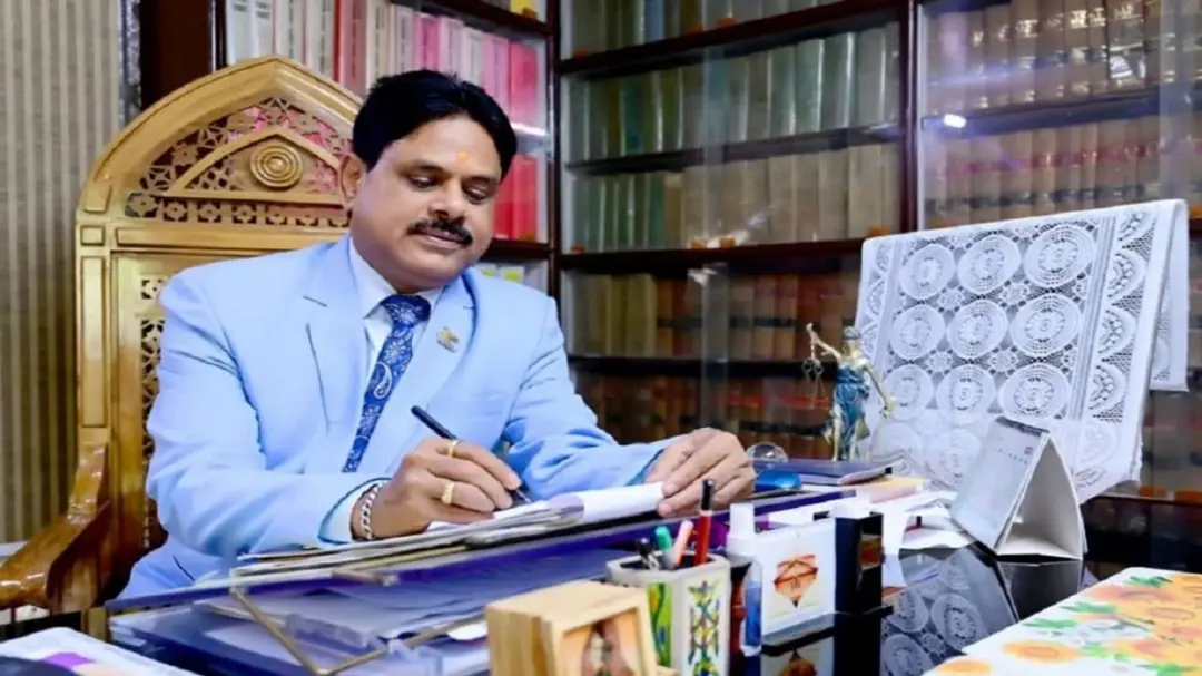 कौन हैं न्यायमूर्ति डॉ. गौतम चौधरी? हिंदी में 38,600 से ज्यादा फैसले देकर बनाया इतिहास