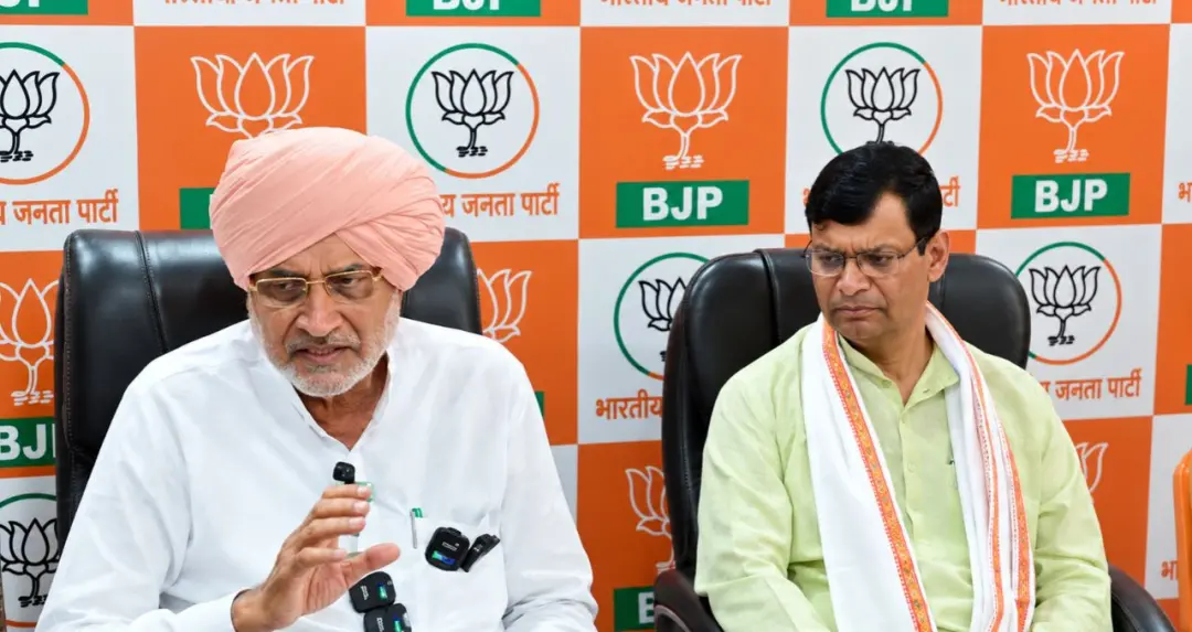 धान की कटाई में जल्दबाजी न करें किसान, मंडी में पकी और कम नमी वाली फसल लाएं: कृषि मंत्री